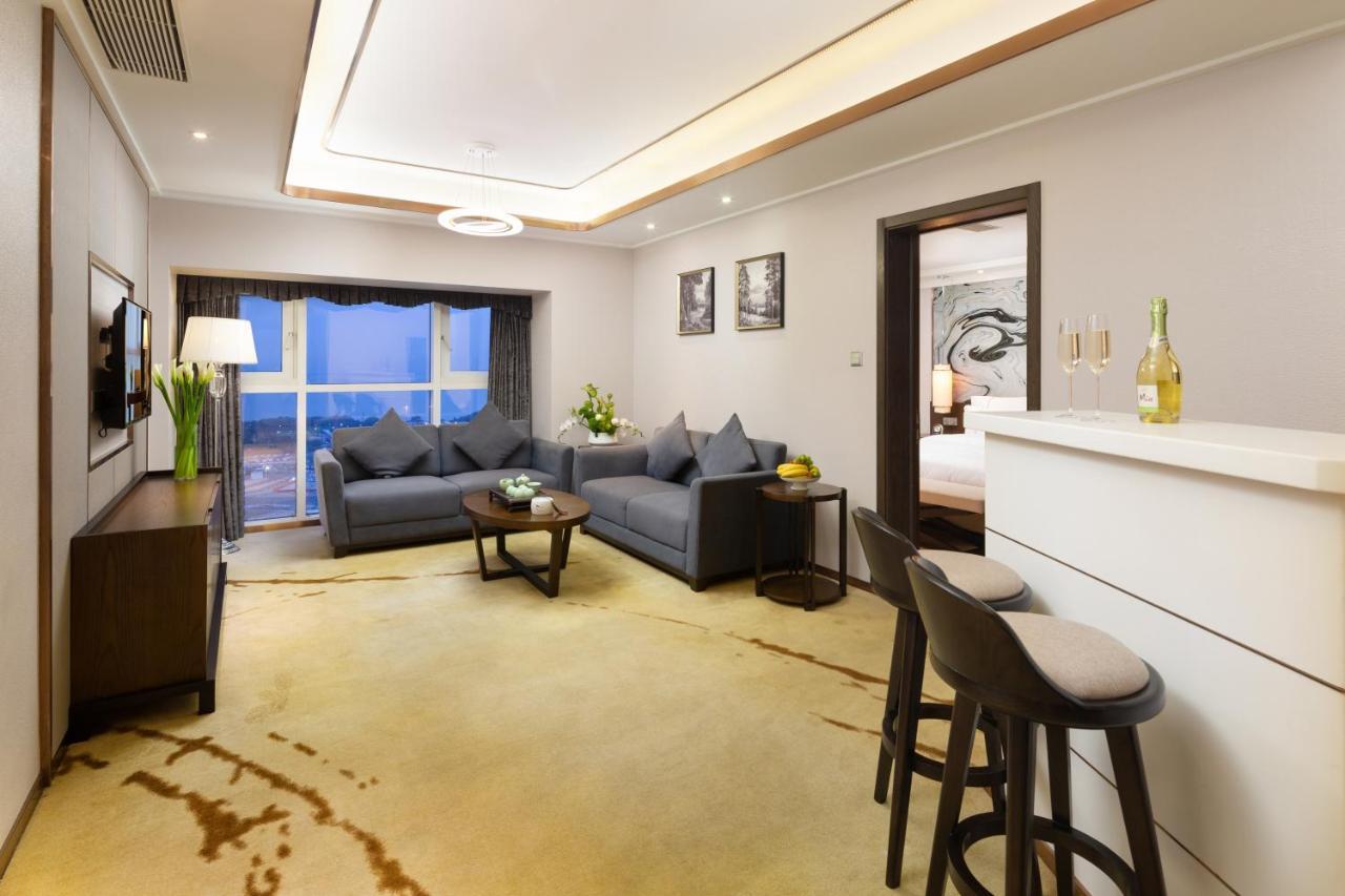 Shenzhen Bay Hisoar Hotel Exterior photo