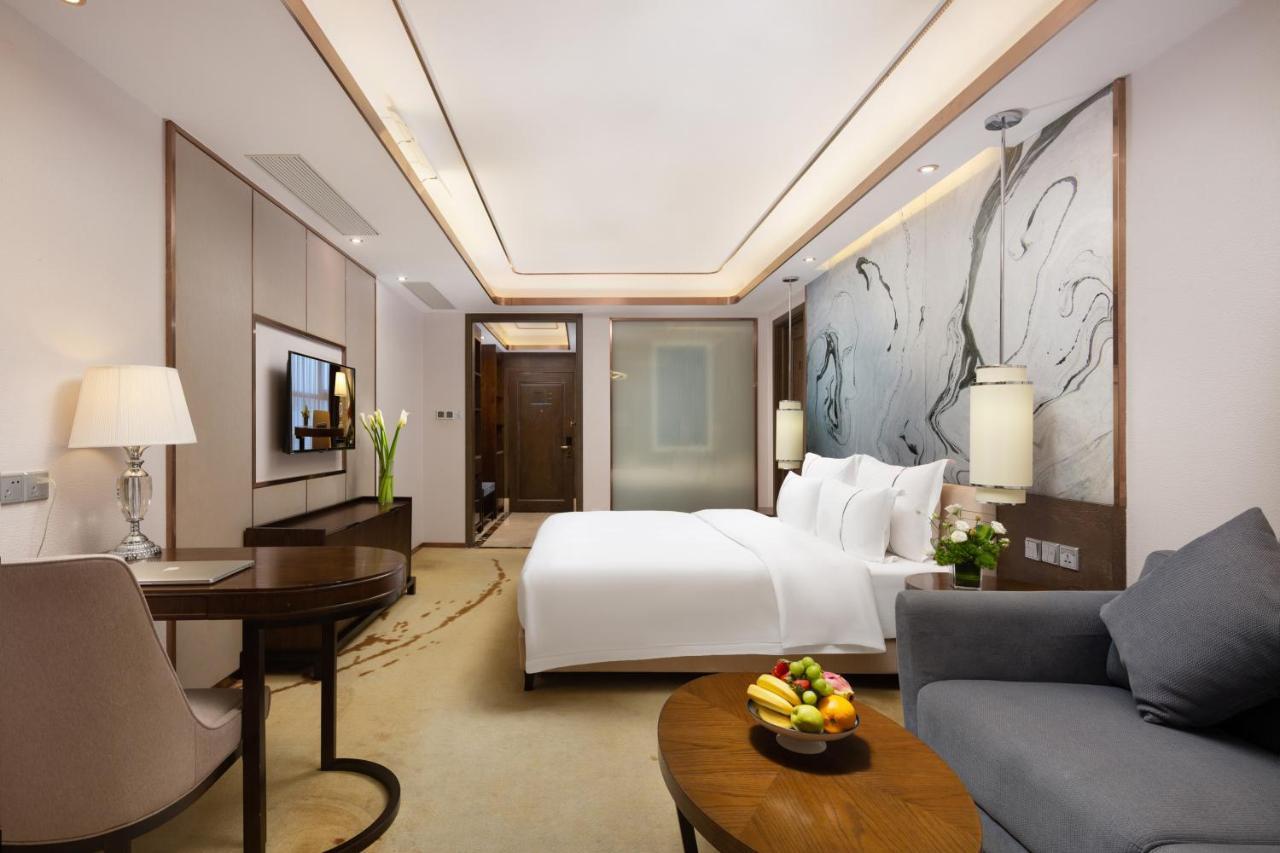 Shenzhen Bay Hisoar Hotel Exterior photo